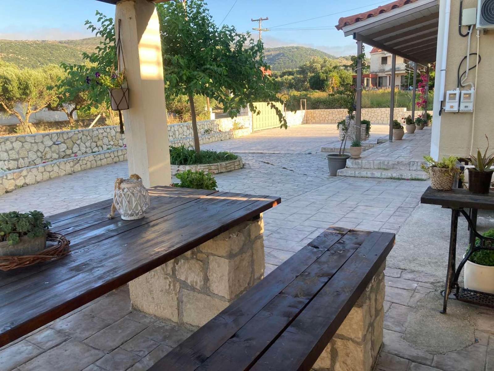 Villeta Nikol Lixouri Exterior foto